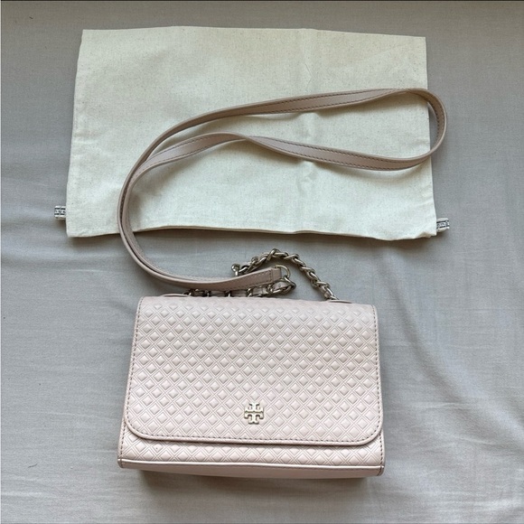 Tory Burch Blush Quilted Crossbody Bag - Picture 1 of 12